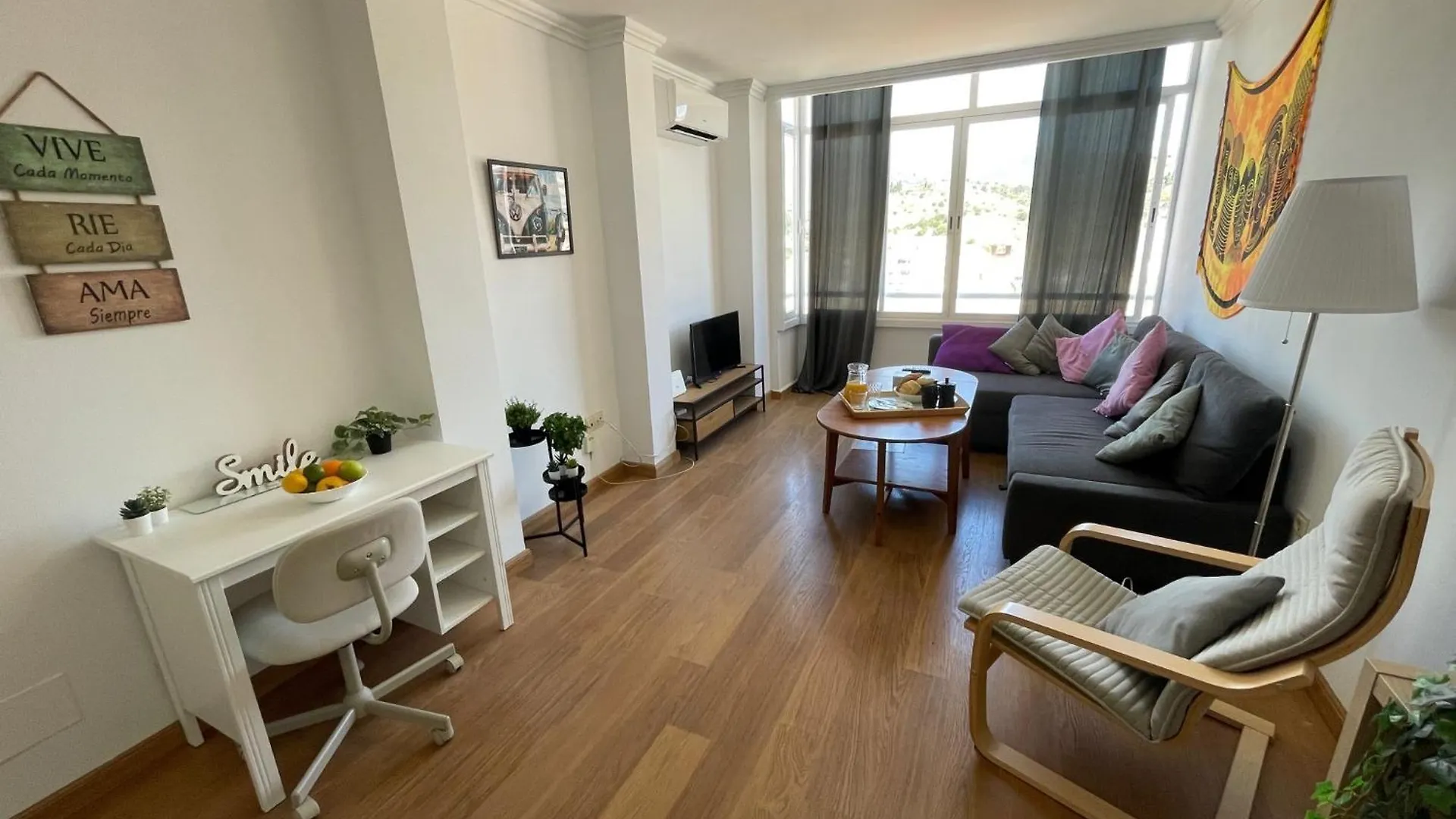 Sunny 3 Bed Apartment Only 7 Minute Walk From Beac La Herradura